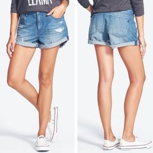 “Volcom” boyfriend fit jean shorts